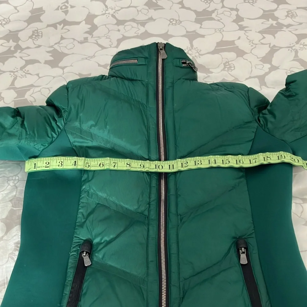 Michael Kors MK green puffer jacket S